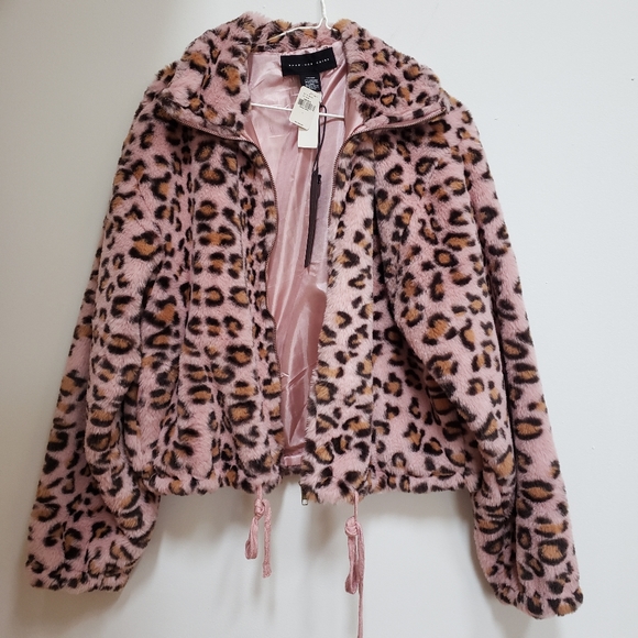 Know. One. Cares. Furry leopard print cropped jacket pink size Large NWT - Picture 2 of 4